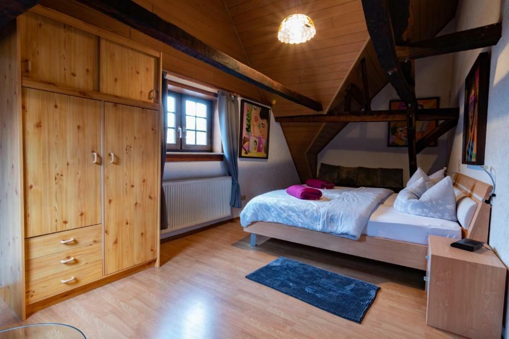 Ferienwohnung Flaemisches Weinhaus Wintrich Luaran gambar